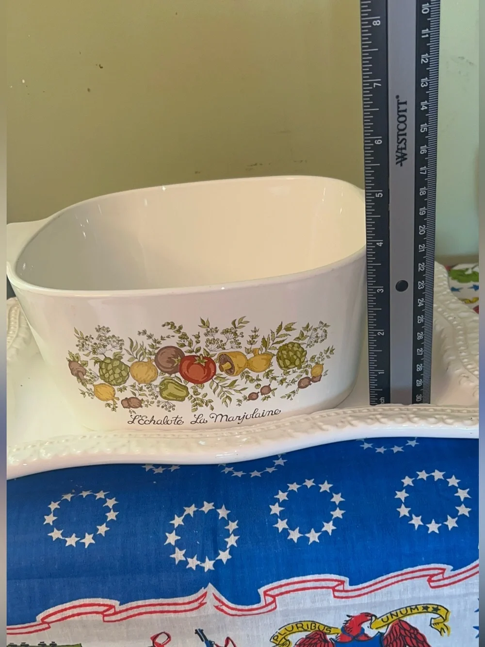 Vintage Corning Ware 3 Quart Cassarole Diah L'Echalote La Marjolaine